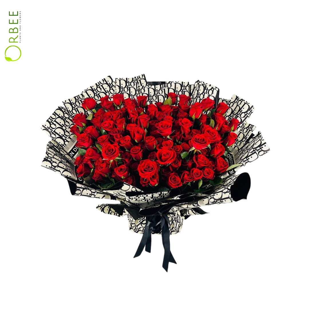 Scarlet Luxe – 100 Red Roses Hand Bouquet