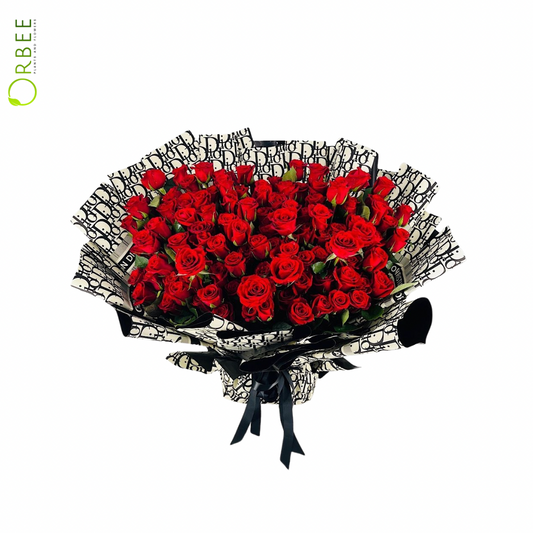 Scarlet Luxe – 100 Red Roses Hand Bouquet