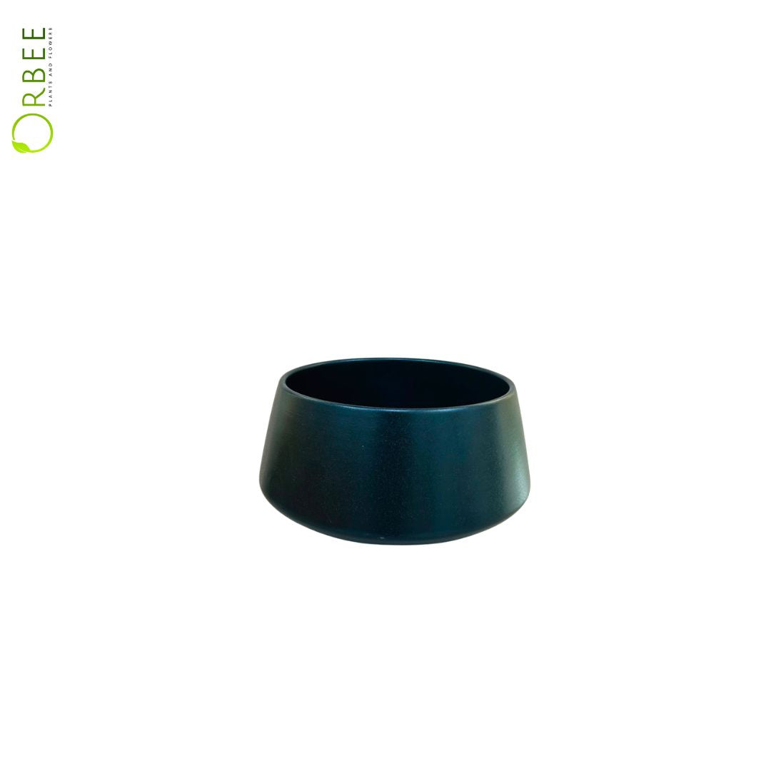 black ceramic pot